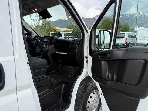 Used 2023 RAM ProMaster 2500 FWD image 16