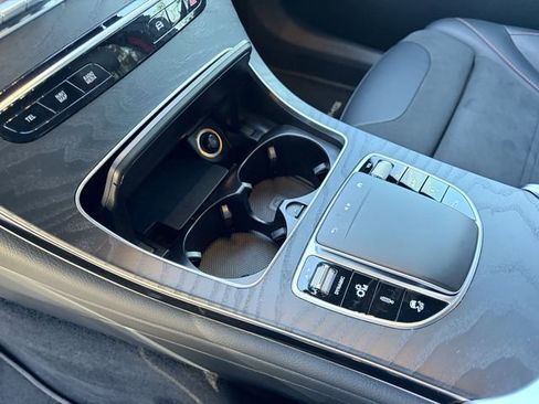 Used 2021 Mercedes-Benz GLC 43 AMG 4MATIC image 7