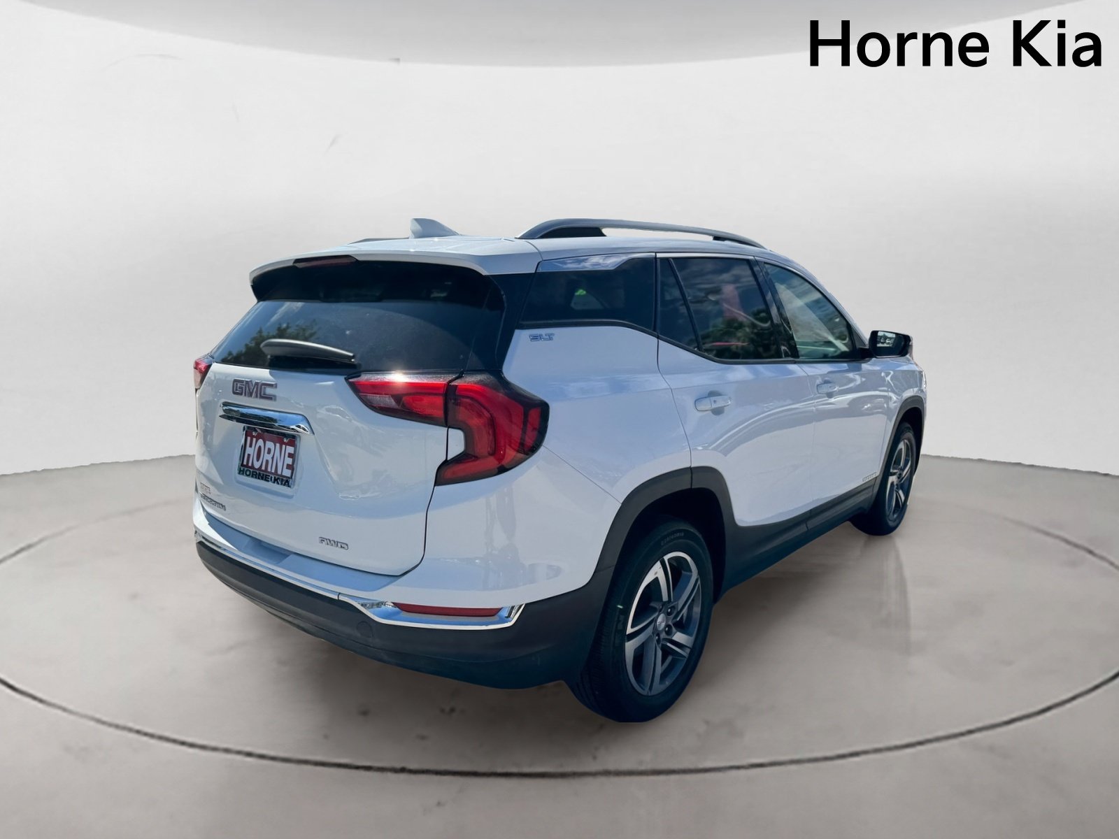 Used 2020 GMC Terrain SLT AWD/4WD image 4