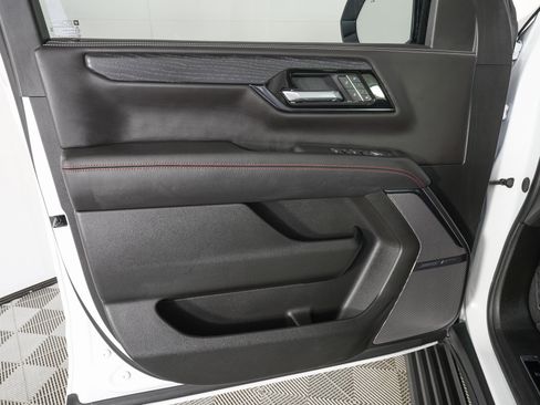 Used 2026 GMC Yukon XL AT4 Ultimate image 18