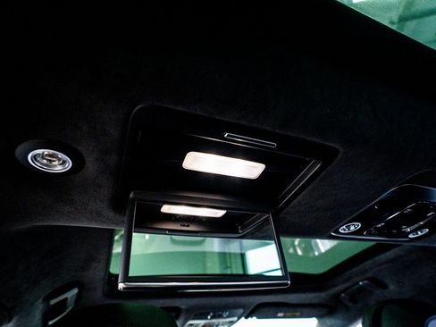 Used 2021 Bentley Flying Spur W12 image 62