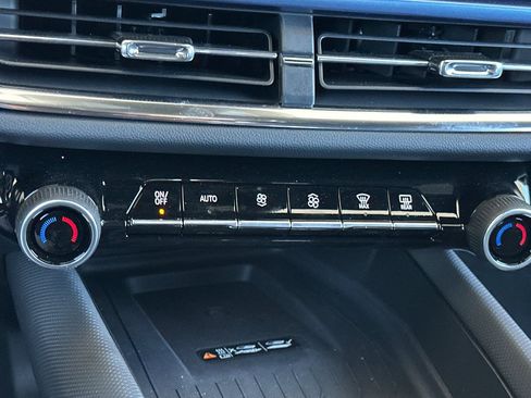 New 2026 Chevrolet Equinox EV LT w/ Convenience Package II FWD image 23