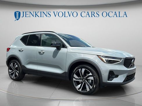 New 2026 Volvo XC40 B5 Ultra AWD/4WD image 1