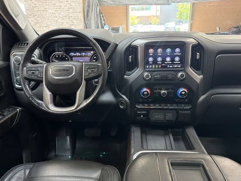 Used 2020 GMC Sierra 1500 Denali w/ Denali Premium Package AWD/4WD image 16