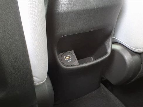 Used 2023 Hyundai Kona SEL w/ Cargo Package image 11