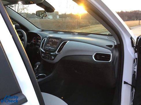 Used 2024 Chevrolet Equinox LS image 24