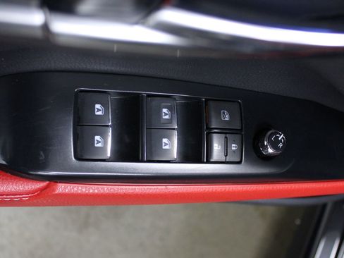 Used 2019 Toyota Camry XSE image 12