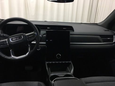 Used 2025 GMC Terrain Elevation image 19