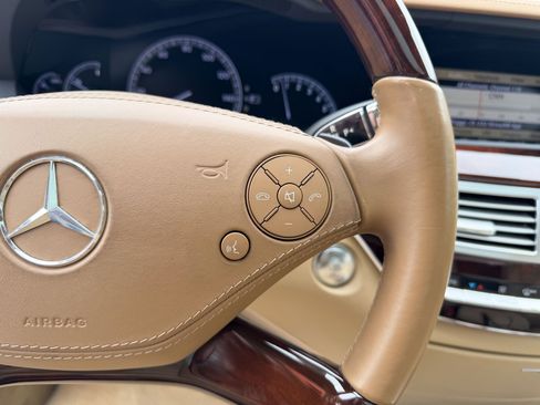 Used 2013 Mercedes-Benz S 550 image 27