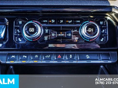 Used 2025 GMC Sierra 1500 AT4 w/ AT4 Preferred Package image 40