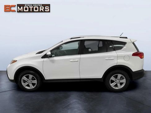 Used 2014 Toyota RAV4 XLE image 3