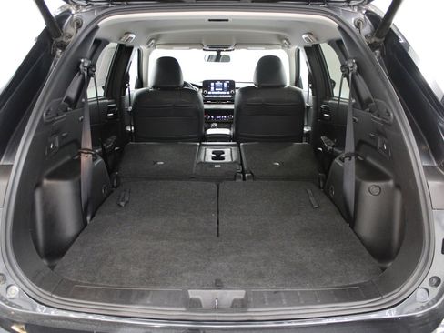 Used 2024 Mitsubishi Outlander SE image 10