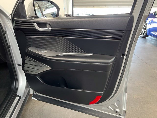 Used 2025 Hyundai Palisade Calligraphy AWD/4WD image 13