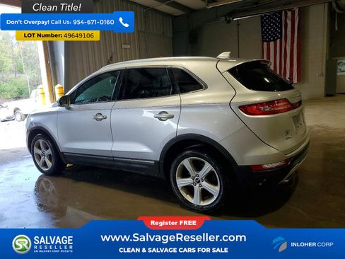 Used 2017 Lincoln MKC Premiere AWD/4WD image 3
