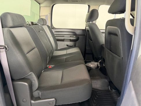 Used 2013 Chevrolet Silverado 2500 LT AWD/4WD image 34