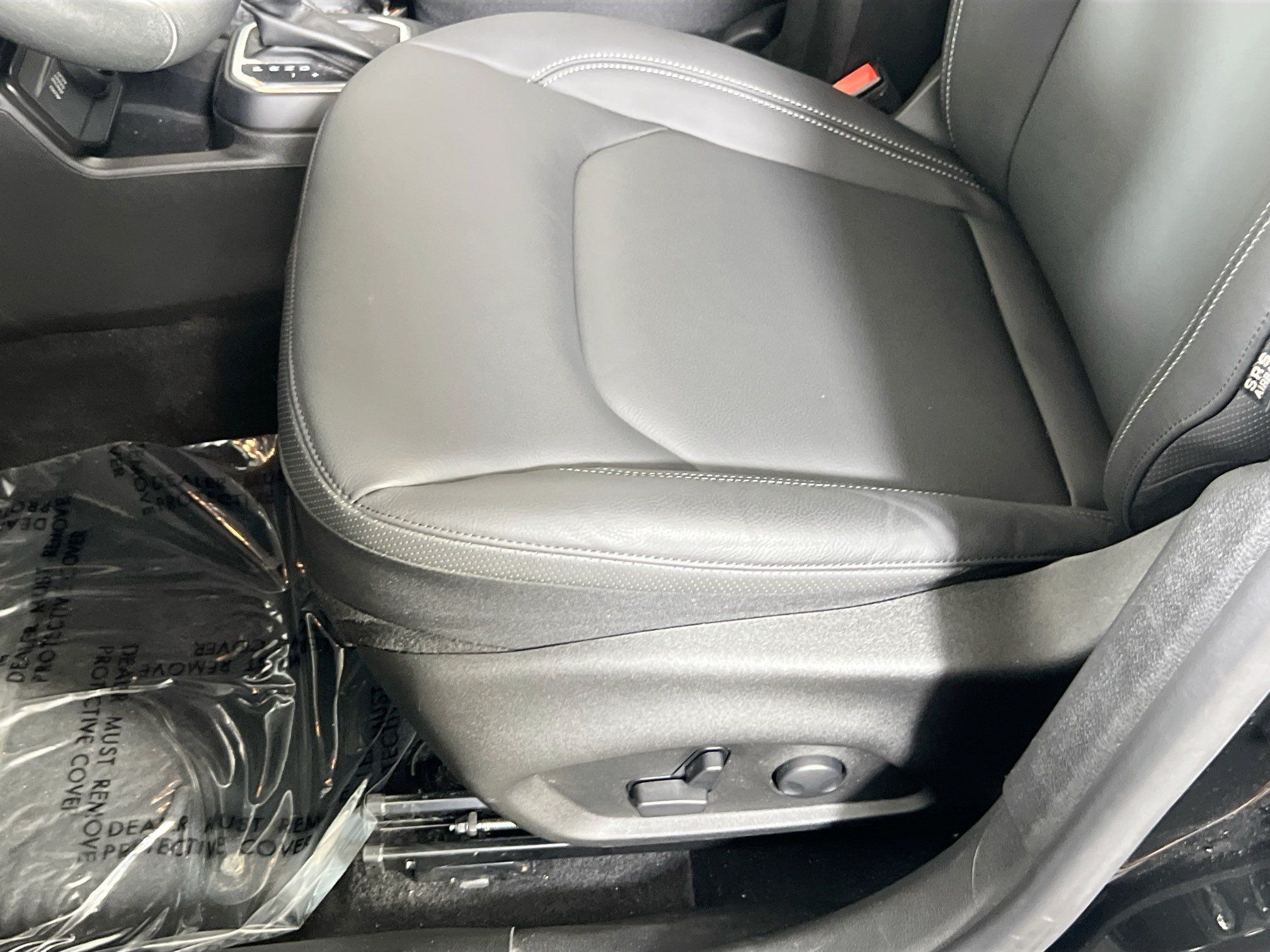 Used 2023 Jeep Renegade Limited AWD/4WD image 19