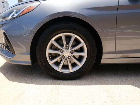 Used 2018 Hyundai Sonata SE FWD image 17