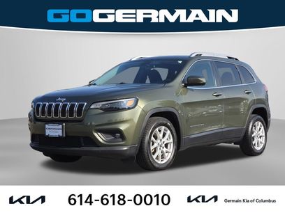 Used 2019 Jeep Cherokee Latitude w/ Popular Appearance Group