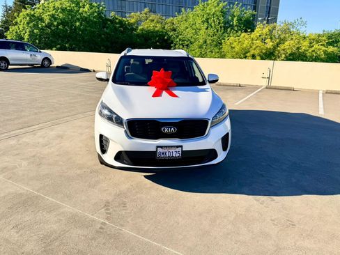 Used 2019 Kia Sorento FWD w/ Option Group 020 image 3