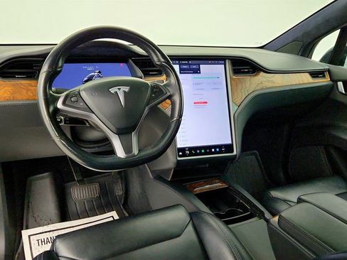 Used 2018 Tesla Model X 100D image 12