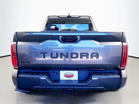 Used 2024 Toyota Tundra Limited AWD/4WD image 6