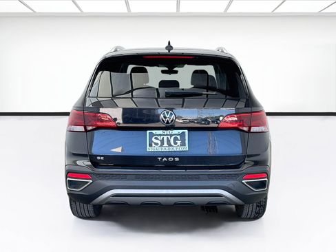 Used 2023 Volkswagen Taos SE FWD image 5