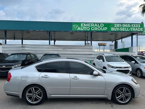 Used 2007 INFINITI M45 Sport w/ Technology Pkg RWD image 6