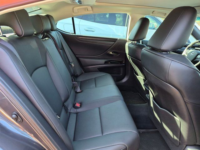 Used 2025 Lexus ES 350 w/ Premium Package FWD image 20