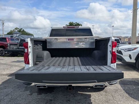 Used 2023 Chevrolet Silverado 1500 LTZ AWD/4WD image 10