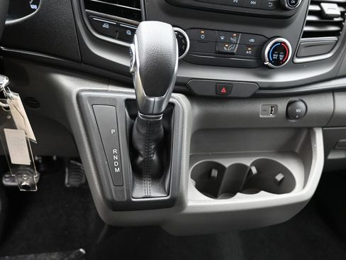 New 2025 Ford Transit 150 Low Roof image 27