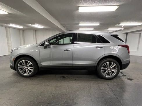 New 2026 Cadillac XT5 Premium Luxury w/ LPO, Floor Liner Package image 2