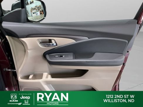 Used 2016 Honda Pilot EX image 21