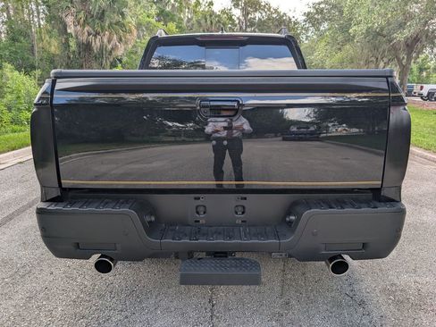 Used 2023 Honda Ridgeline Black Edition image 7