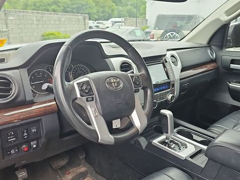Used 2017 Toyota Tundra Limited AWD/4WD image 11