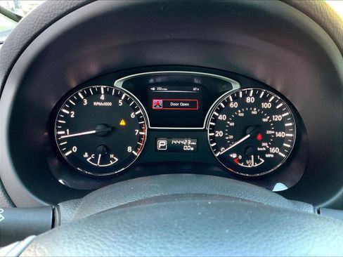 Used 2013 Nissan Altima 2.5 SV w/ 2.5SV Convenience Pkg FWD image 13