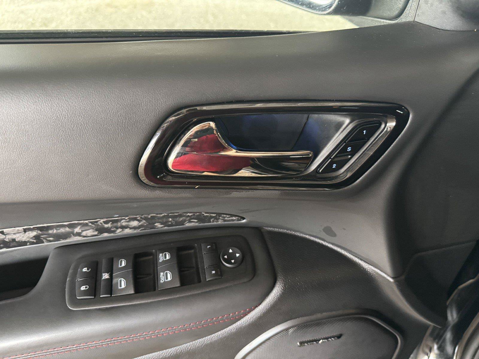 Used 2025 Dodge Durango R/T AWD/4WD image 30