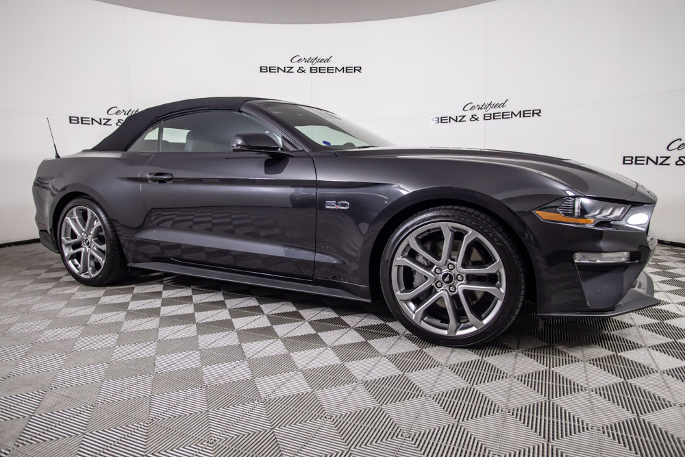 Used 2022 Ford Mustang GT Premium w/ Equipment Group 401A RWD image 2