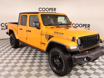 Used 2025 Jeep Gladiator Sport