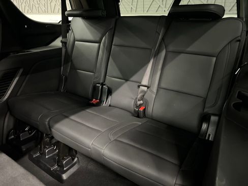 Used 2025 Chevrolet Tahoe LT image 22