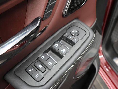 Used 2025 RAM 1500 Limited image 44