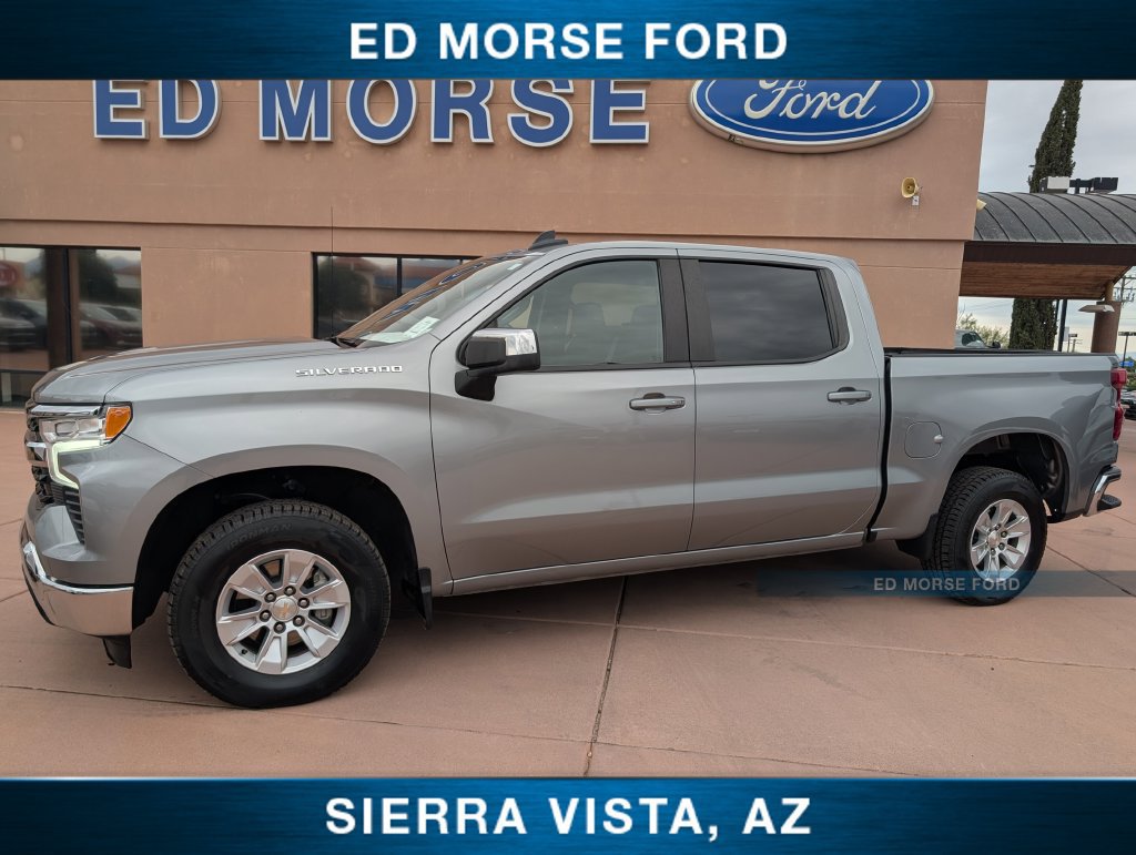 Used 2025 Chevrolet Silverado 1500 LT RWD image 1