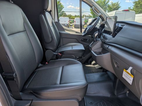 New 2026 Ford Transit 250 Low Roof w/ Load Area Protection Package RWD image 6