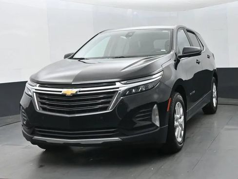 Used 2024 Chevrolet Equinox LT FWD image 1