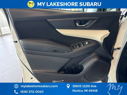 Used 2021 Subaru Ascent Premium w/ Convenience Package AWD/4WD image 13
