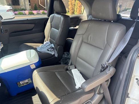 Used 2014 Honda Odyssey EX-L image 22