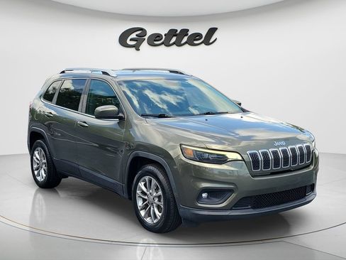 Used 2019 Jeep Cherokee Latitude Plus FWD image 3