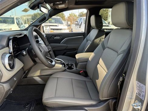 New 2026 Chevrolet Colorado ZR2 w/ Technology Package image 25