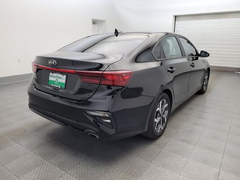 Used 2021 Kia Forte LXS FWD image 9