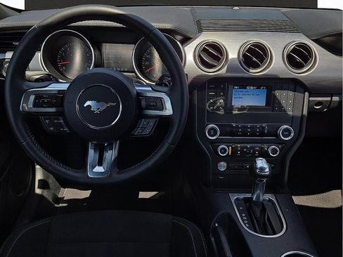 Used 2020 Ford Mustang GT RWD image 10