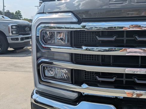 New 2026 Ford F350 King Ranch w/ Chrome Package AWD/4WD image 9